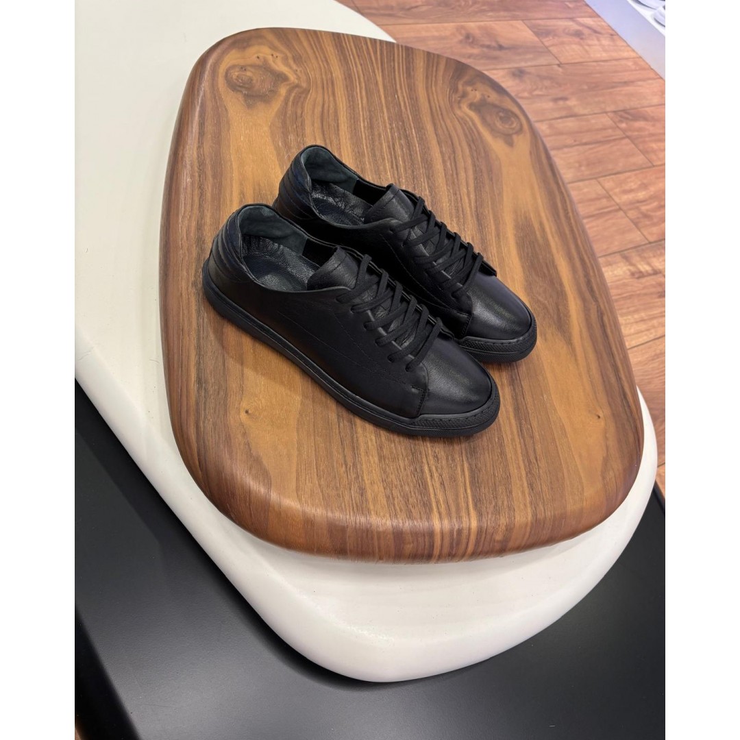 4220 Siyah Dikiş Detaylı Hakiki Deri Erkek Sneakers