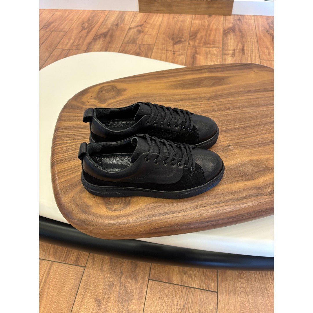 4226 Siyah Süet Detaylı Hakiki Deri Erkek Sneakers