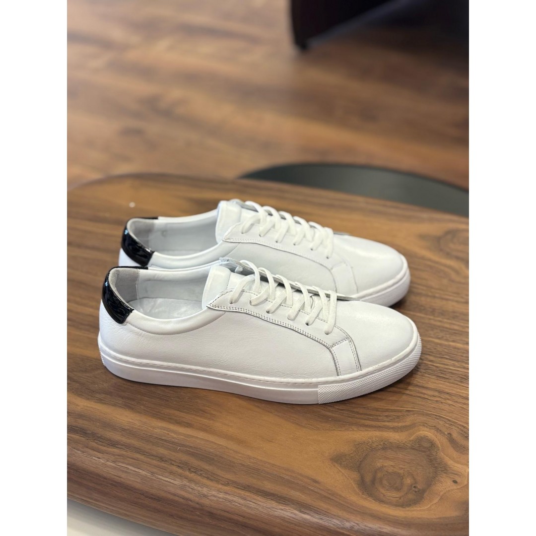 4253 Beyaz Siyah Detay Hakiki Deri Erkek Sneakers