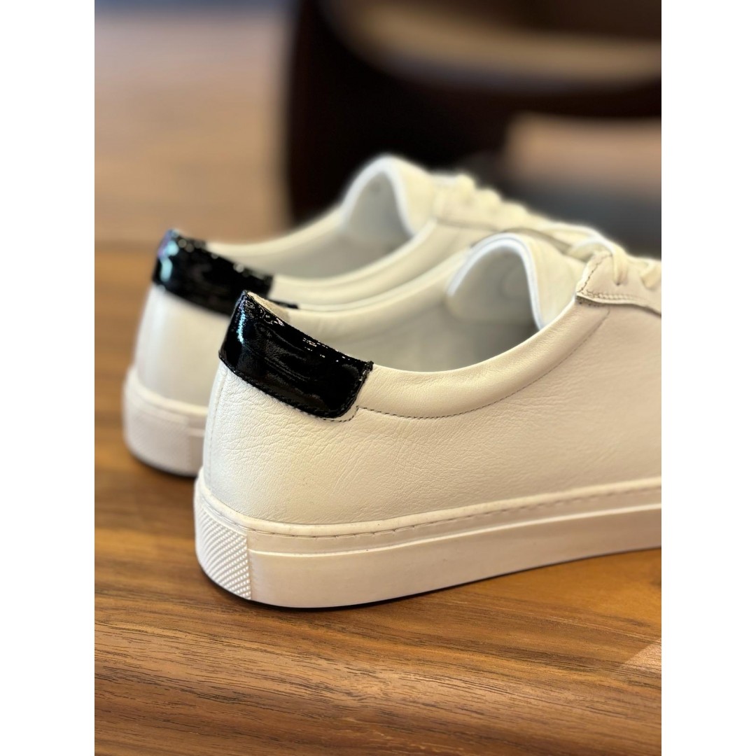 4253 Beyaz Siyah Detay Hakiki Deri Erkek Sneakers