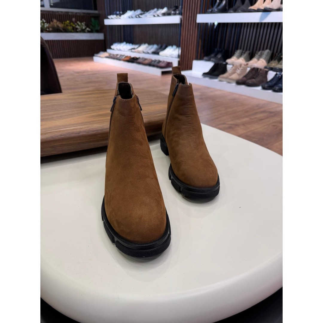 5624 Kahve Nubuk Hakiki Deri Bot