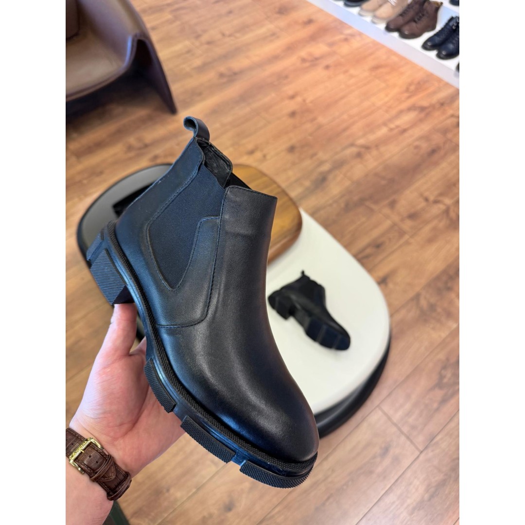 5638 Siyah Cilt Hakiki Deri Bot