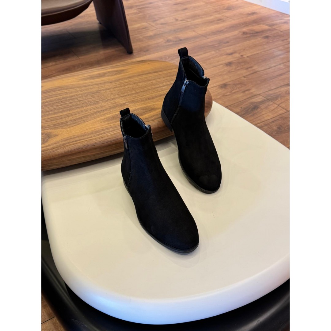 9106 Siyah Fermuarlı Nubuk Hakiki Deri Bot