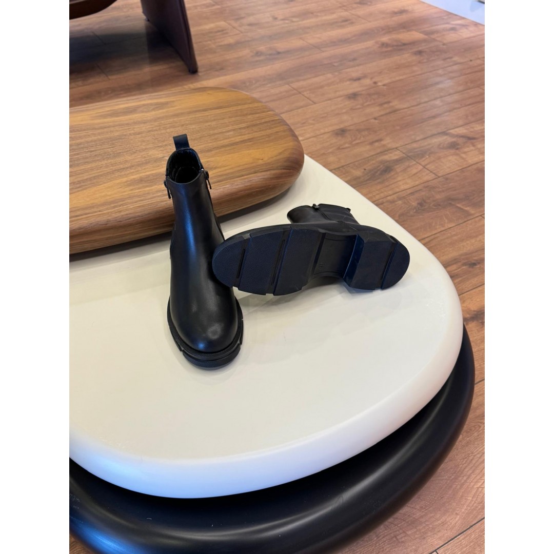 9107 Siyah Cilt Hakiki Deri Bot